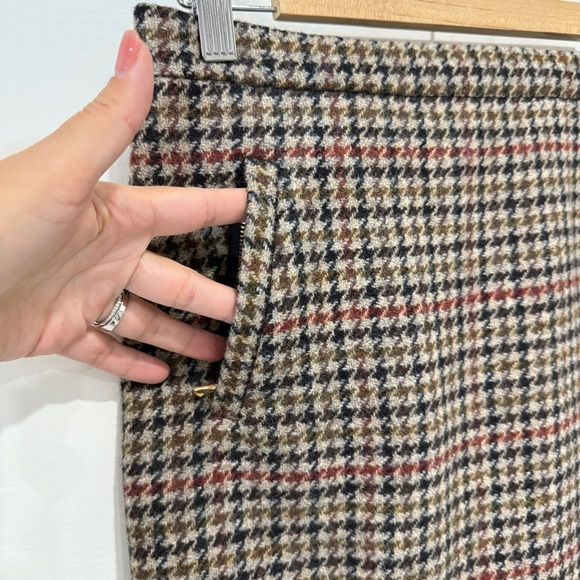 J Crew Classic Houndstooth 100% Wool Pencil Skirt in Fall Colours Size 2 - Picture 13 of 17